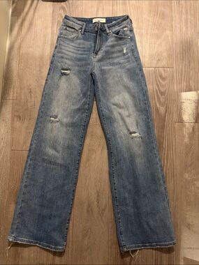 Risen - Wide Leg Distressed Women’s Jeans - Light Blue